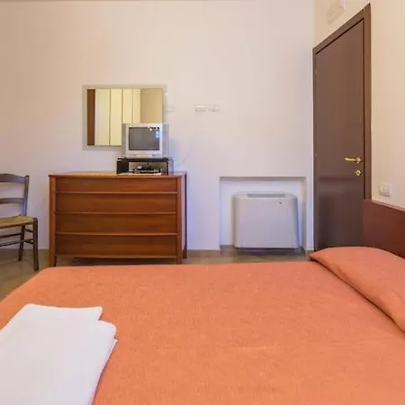 Dalisa Ulivo A Con Parcheggio *